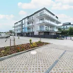 Cozy Located Near The By Renters Διαμέρισμα Gąski