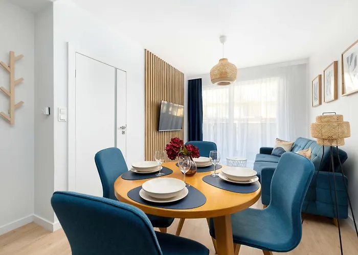 Apartamento Cozy Located Near The By Renters